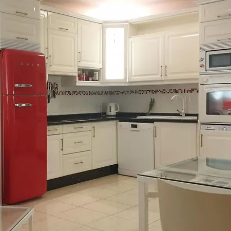 Global Penthouse Mar 15814 בית נופש