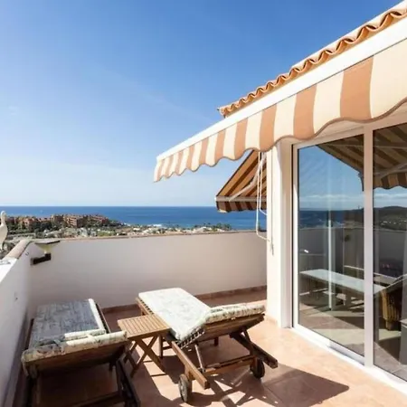 Global Penthouse Mar 15814 *
